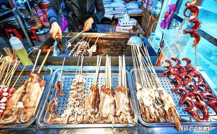 中邦哪的小吃最众最好吃？经网友排名这10个地方上榜你认同吗完美体育官网(图8)